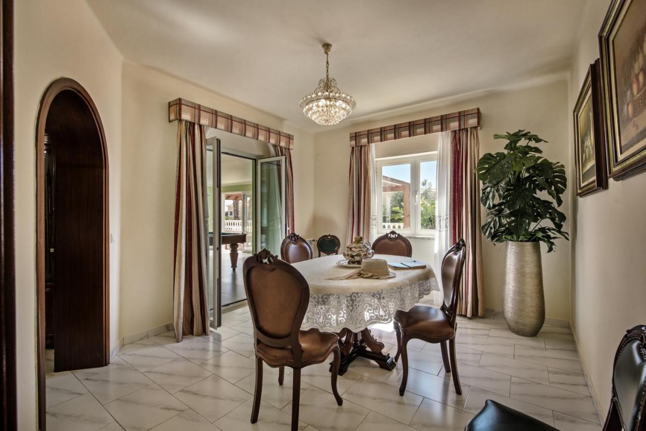 Carvoeiro Villa Miguel Bagian luar foto